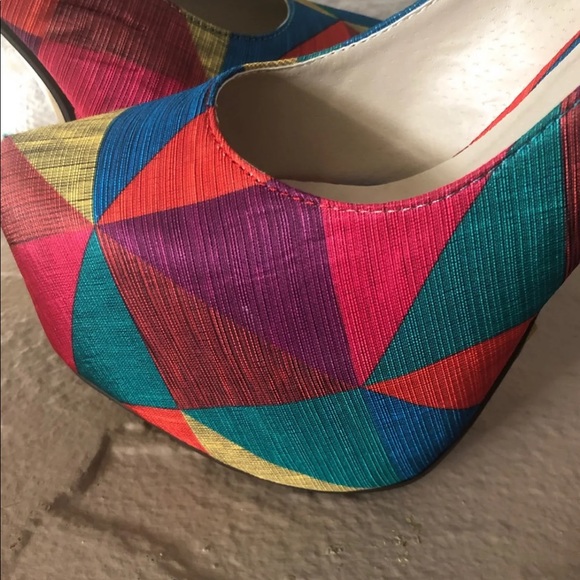 Color Block Platform Heels 👠 - Picture 3 of 5